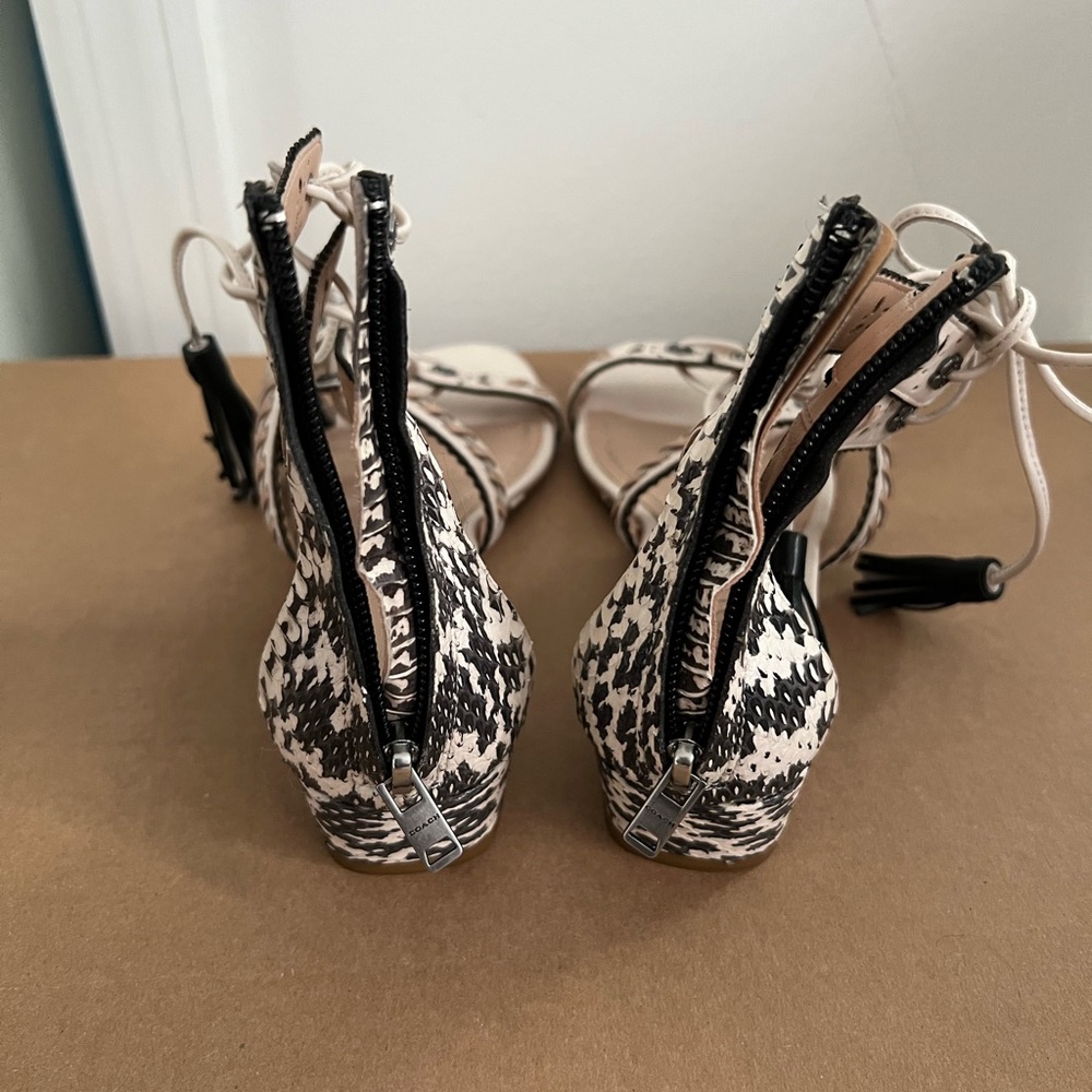 Coach sandals! - Picture 3 of 5